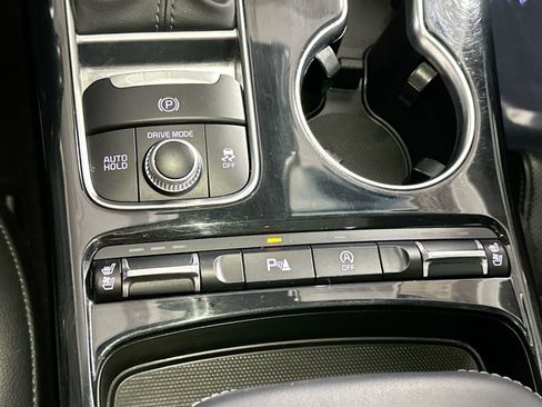 Used 2019 Kia Stinger Premium image 26