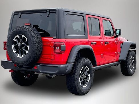 Used 2026 Jeep Wrangler Unlimited Rubicon AWD/4WD image 5