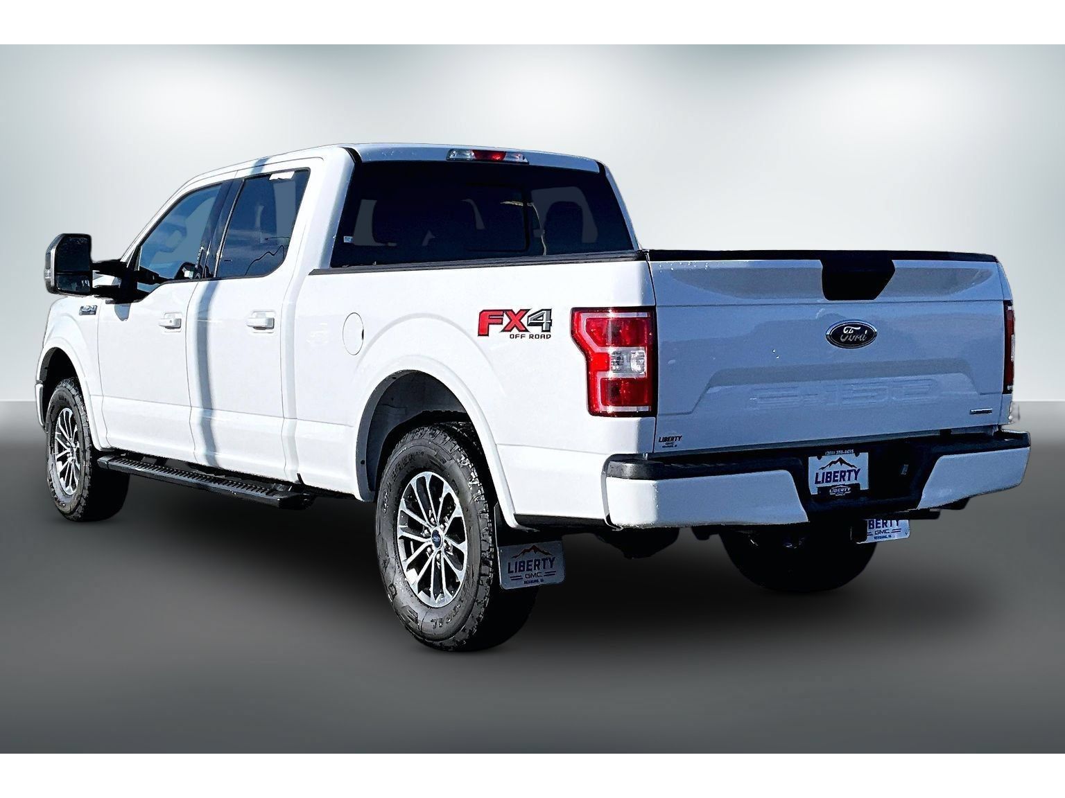 Used 2019 Ford F150 XLT w/ Equipment Group 302A Luxury AWD/4WD image 4