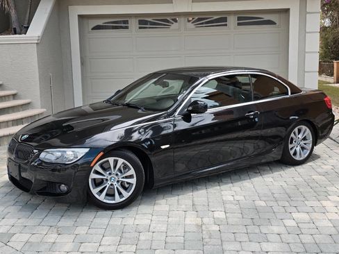 Used 2011 BMW 335is Convertible image 10