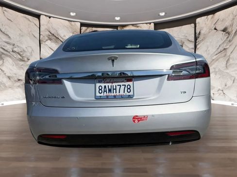 Used 2017 Tesla Model S 75 RWD image 7