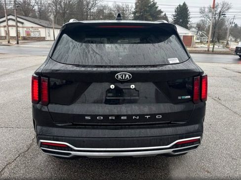 Used 2021 Kia Sorento S image 8