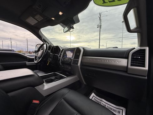 Used 2021 Ford F250 Lariat image 25