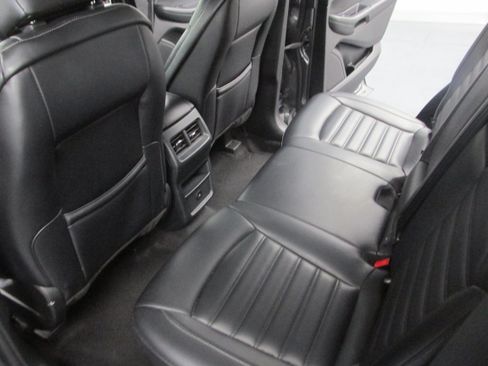Used 2024 Ford Edge SEL AWD/4WD image 25