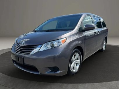 Used 2015 Toyota Sienna LE