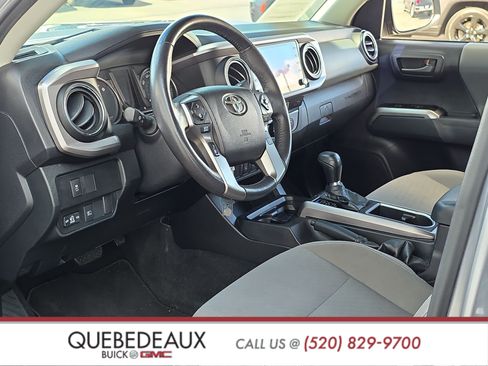 Used 2021 Toyota Tacoma SR5 RWD image 10