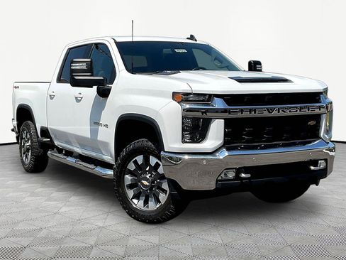 Used 2021 Chevrolet Silverado 2500 LT w/ All Star Edition AWD/4WD image 3