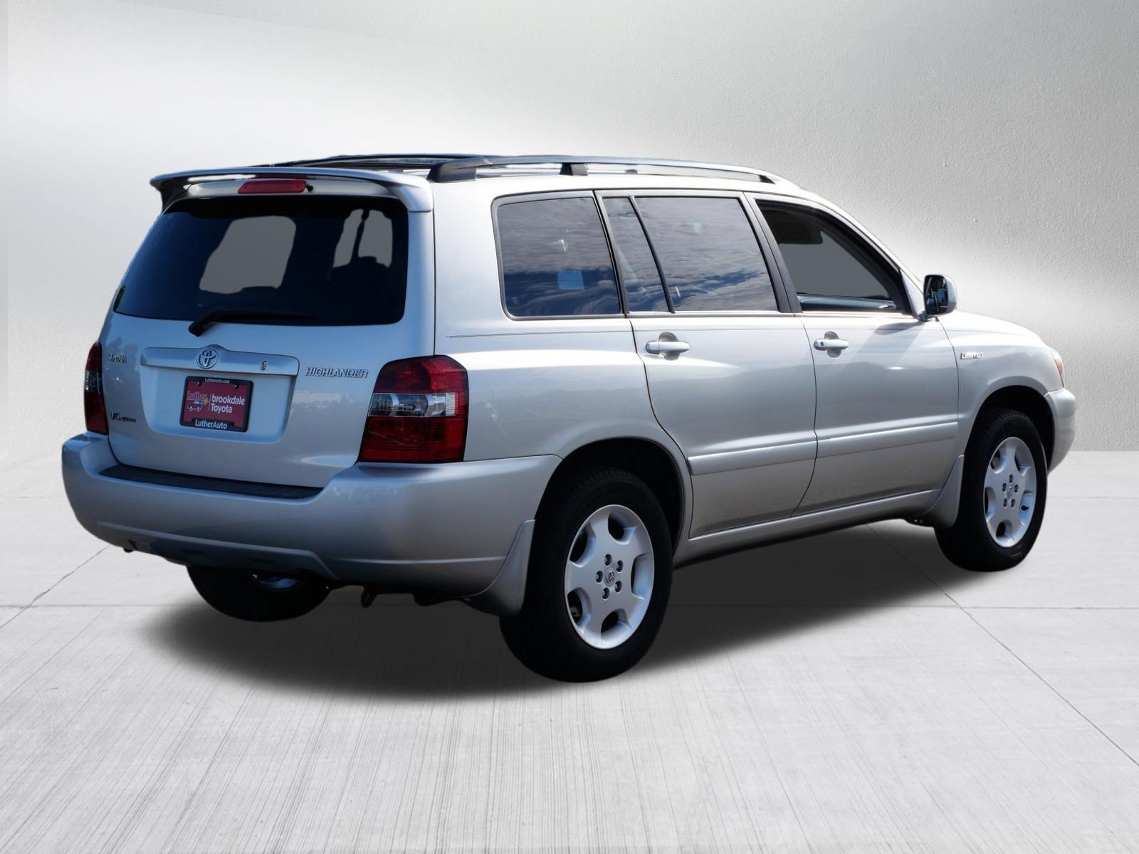 Used 2005 Toyota Highlander Limited AWD/4WD image 7