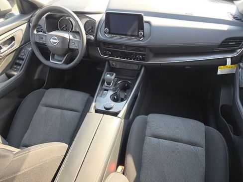 New 2026 Nissan Rogue SV w/ Cold Weather Package image 25