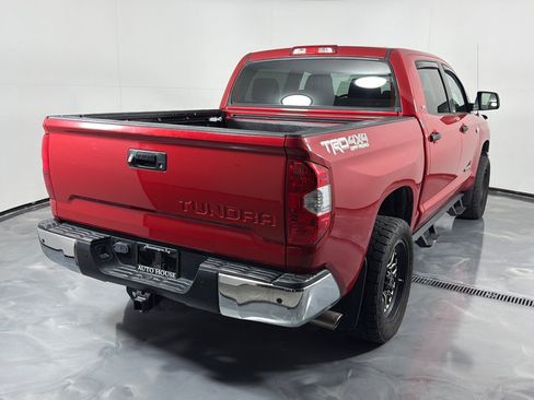 Used 2017 Toyota Tundra SR5 AWD/4WD image 5