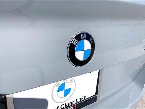 Used 2024 BMW 230i Coupe w/ Premium Package image 28