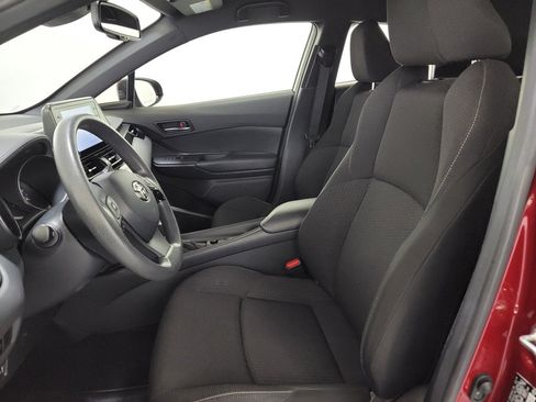 Used 2019 Toyota C-HR LE FWD image 14