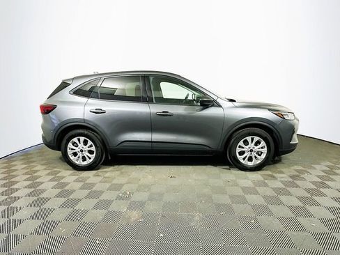 Used 2025 Ford Escape Active image 9