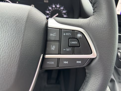Certified 2025 Toyota Sienna XLE w/ XLE Plus Package AWD/4WD image 24