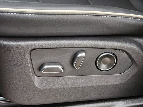 Used 2024 Cadillac Escalade Sport w/ Touring Package image 27