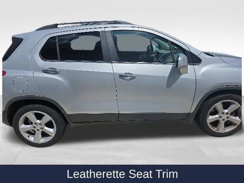 Used 2015 Chevrolet Trax LTZ FWD image 10
