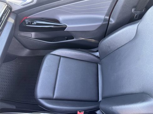 Used 2023 Volkswagen ID.4 Pro S image 21