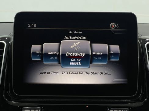 Used 2018 Mercedes-Benz GLS 450 4MATIC image 24