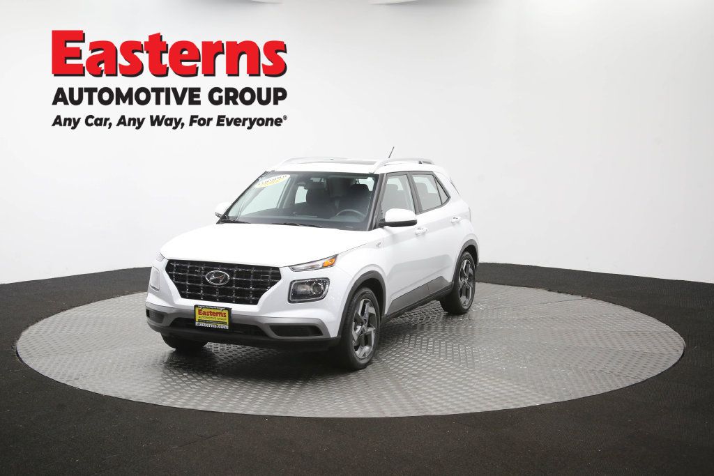 Used 2025 Hyundai Venue SEL FWD image 59
