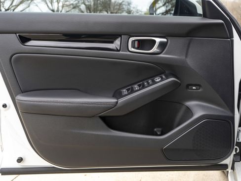 Used 2023 Honda Civic Touring image 38