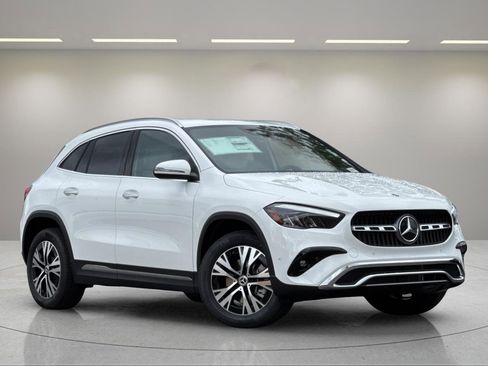 New 2025 Mercedes-Benz GLA 250 image 2