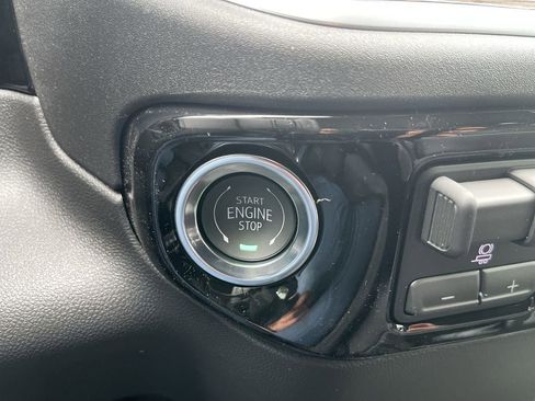 New 2026 GMC Sierra 1500 Elevation AWD/4WD image 17