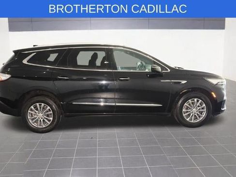 Used 2024 Buick Enclave Premium AWD/4WD image 8