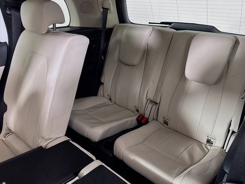 Certified 2022 Mercedes-Benz GLB 250 image 9