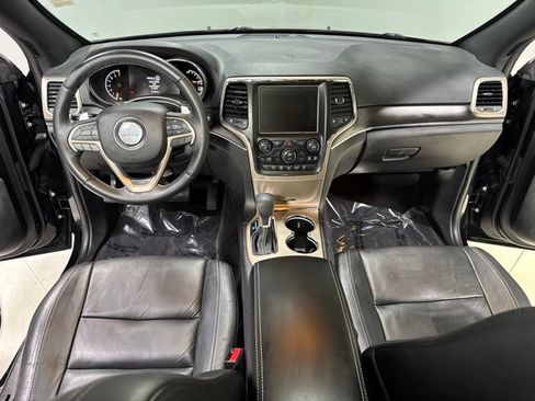 Used 2017 Jeep Grand Cherokee Limited AWD/4WD image 17
