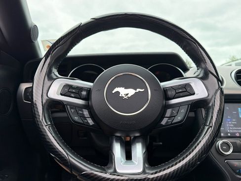 Used 2019 Ford Mustang Premium RWD image 21