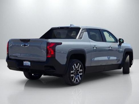 Used 2026 Chevrolet Silverado EV W/T w/ LPO, Custom Package AWD/4WD image 4
