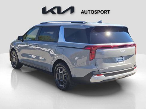 New 2026 Kia Carnival EX image 10