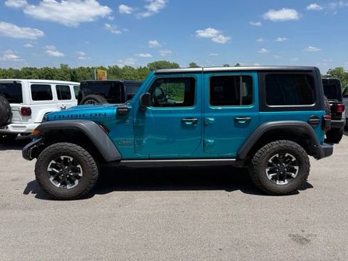 Used 2024 Jeep Wrangler Unlimited Rubicon 4xe AWD/4WD image 6