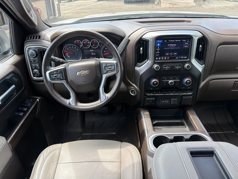Used 2019 Chevrolet Silverado 1500 RST AWD/4WD image 21