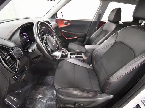 Certified 2023 Kia Soul GT-Line w/ GT-Line Technology Package image 14