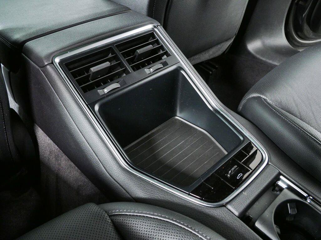 Certified 2023 Porsche Panamera image 21