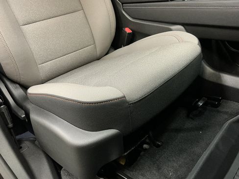 New 2026 Chevrolet Traverse LT w/ LPO, Floor Liner Package FWD image 35