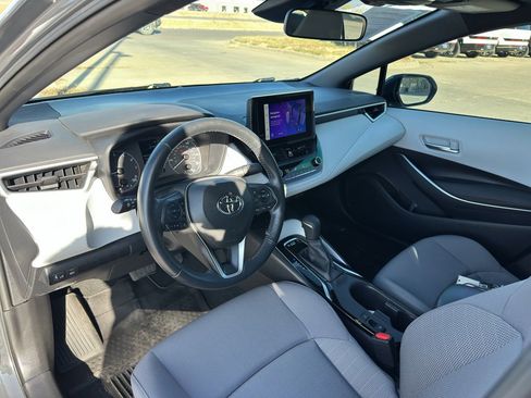 Used 2024 Toyota Corolla SE w/ SE Premium Package image 12
