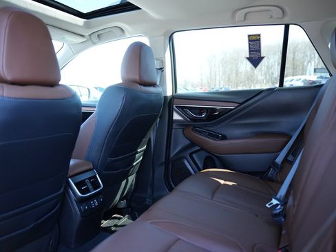 Used 2023 Subaru Outback Touring XT AWD/4WD image 24