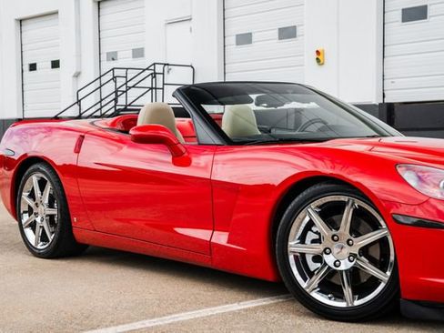 Used 2006 Chevrolet Corvette Convertible image 34