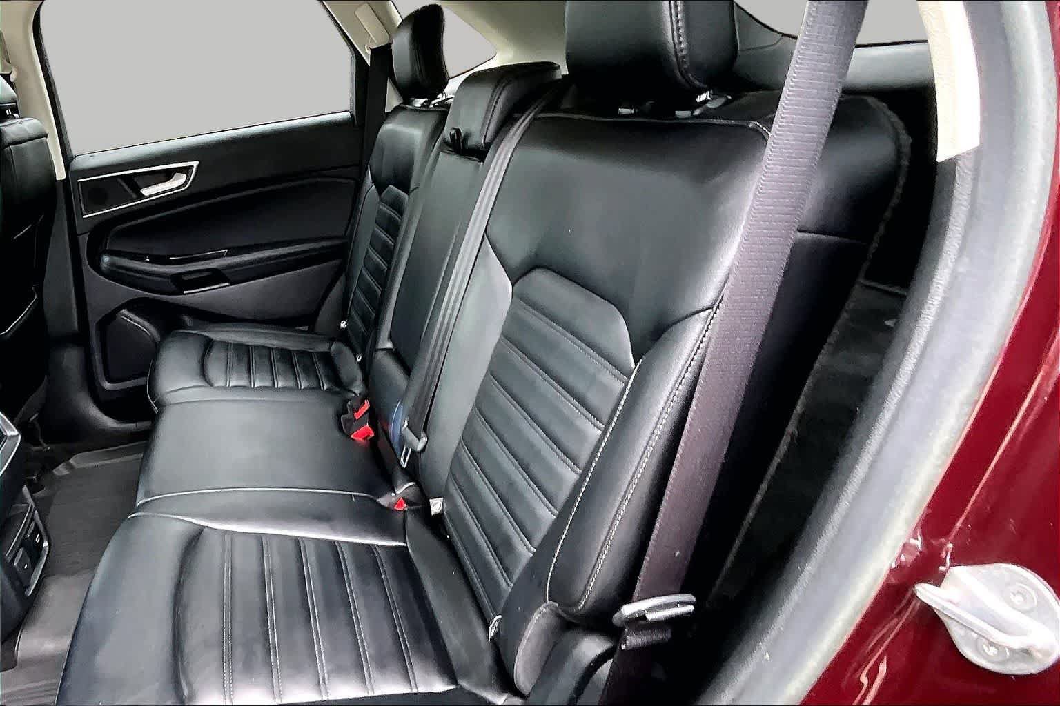 Used 2020 Ford Edge SEL w/ Convenience Package AWD/4WD image 40