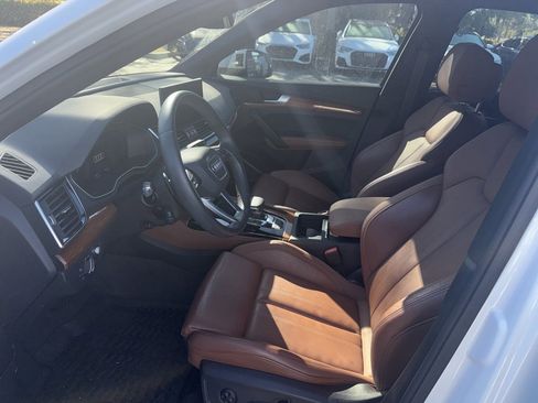 Certified 2023 Audi Q5 2.0T Prestige w/ Prestige Package image 2