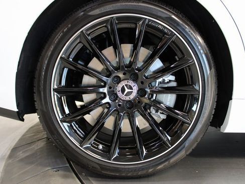 Used 2025 Mercedes-Benz S 580 S 580 4MATIC w/ AMG Line Package image 36