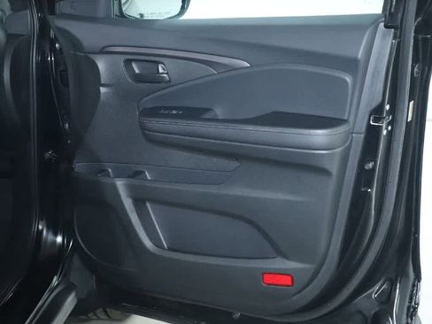 Used 2023 Honda Passport EX-L image 34