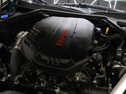 Used 2022 Kia Stinger GT1 RWD image 28