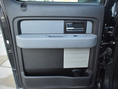 Used 2014 Ford F150 XLT w/ Equipment Group 302A Luxury image 29