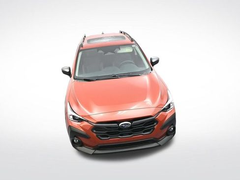 Used 2025 Subaru Crosstrek 2.5i Premium AWD/4WD image 24