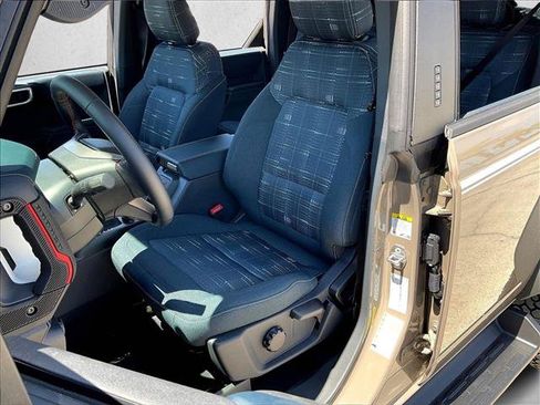 New 2026 Ford Bronco Heritage Edition AWD/4WD image 8