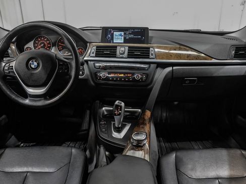 Used 2015 BMW 328i xDrive Sedan AWD/4WD image 11