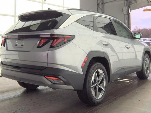 Used 2025 Hyundai Tucson SEL image 3